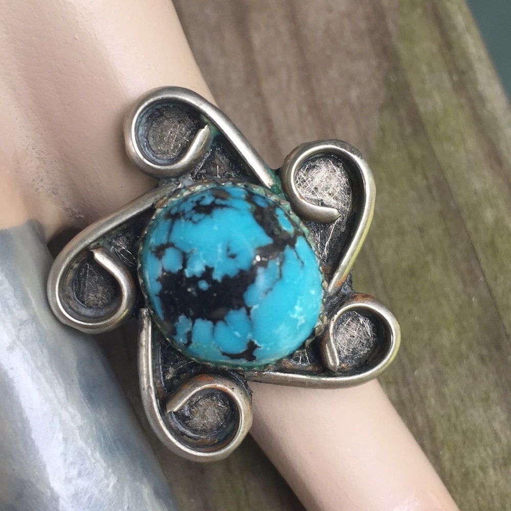 Turquoise Pinky Ring Size 4 - Picture 1 of 5